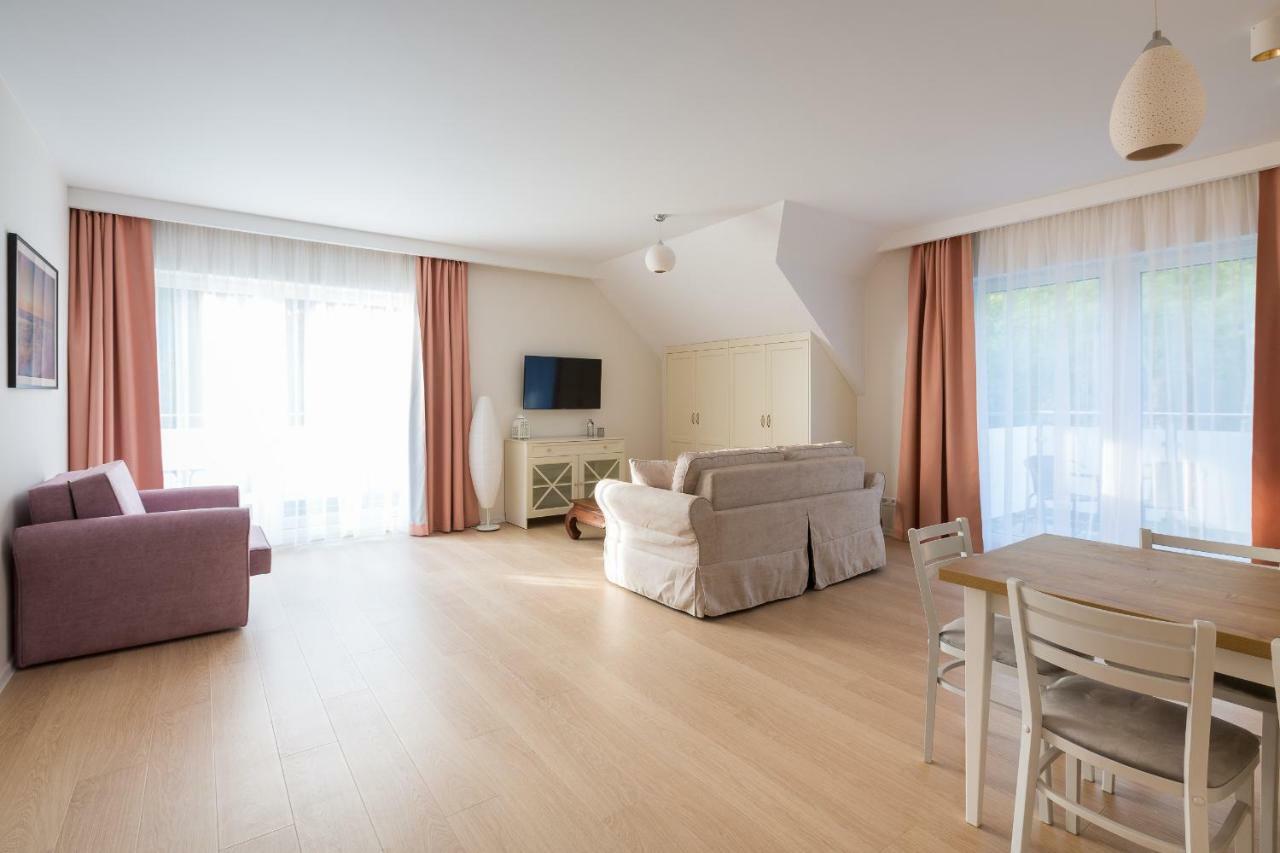 Ava Apartamenty Niechorze Exterior foto