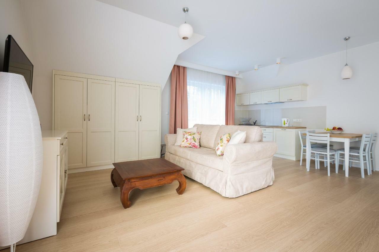 Ava Apartamenty Niechorze Exterior foto